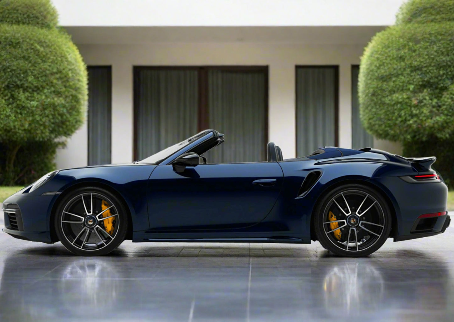 Porsche 911 Turbo S Spyder 2023