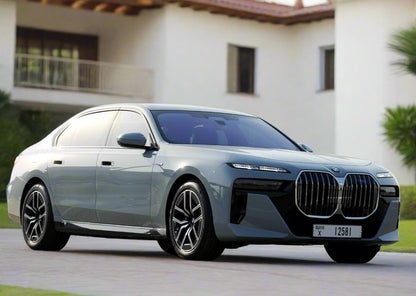 BMW 735i 2024