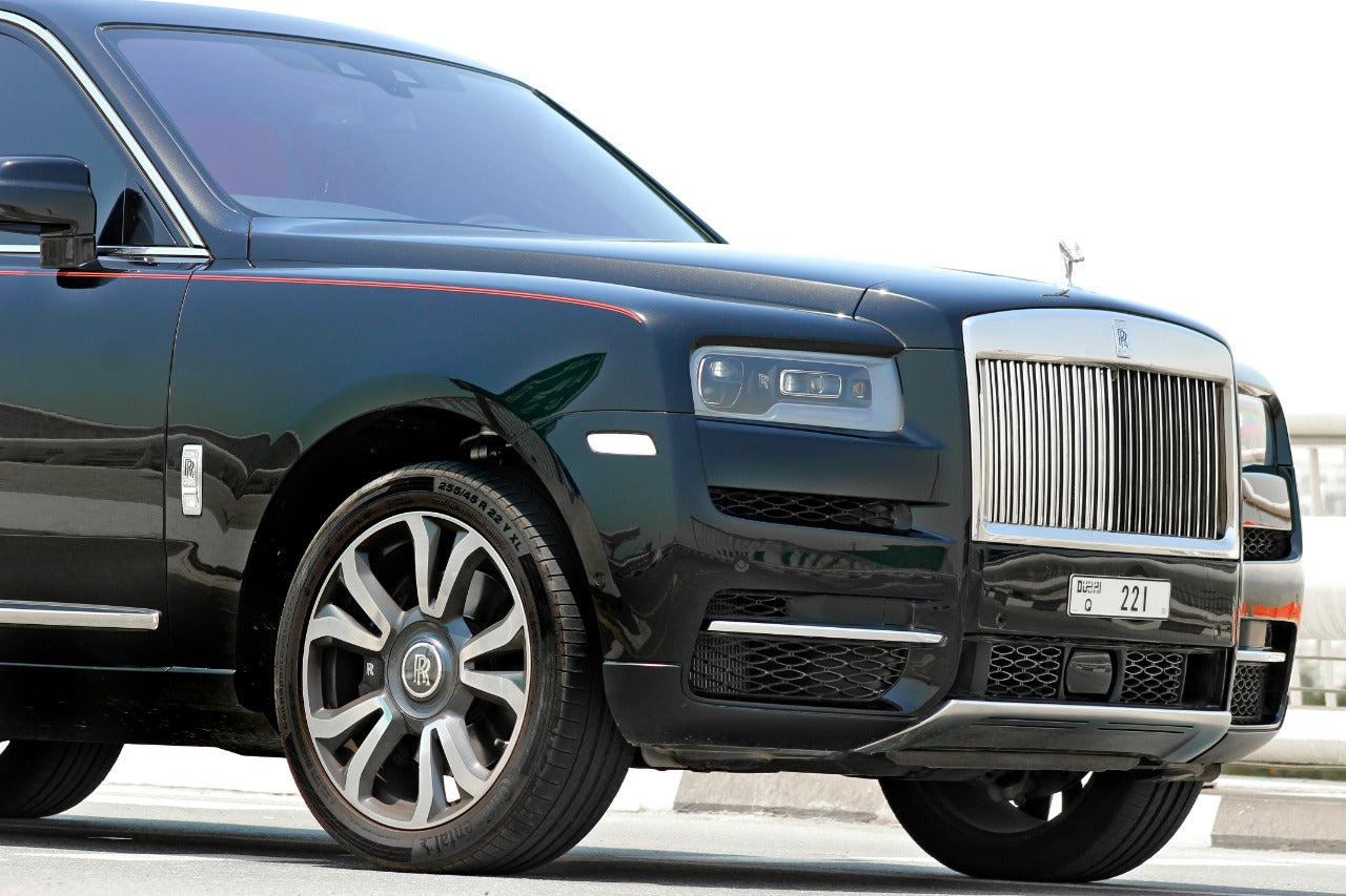 Rolls Royce Cullinan 2023