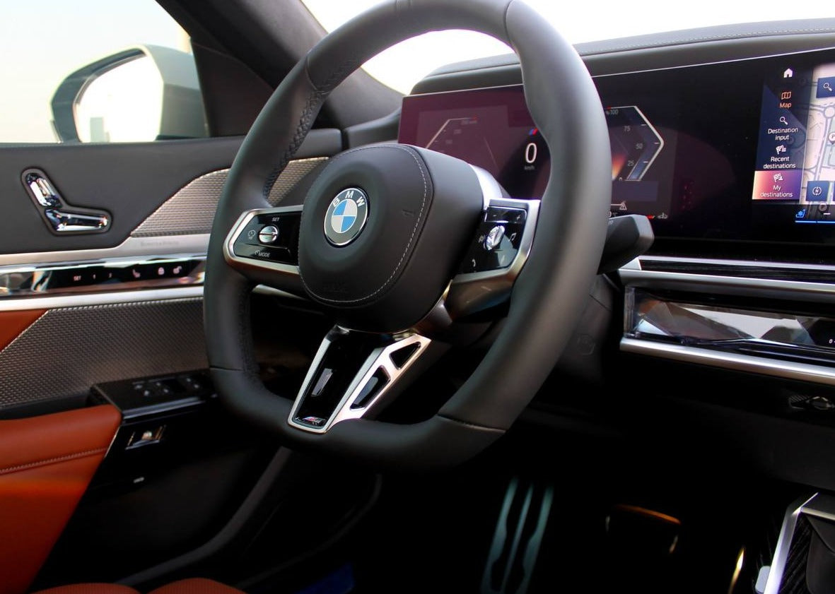 BMW 735i 2024